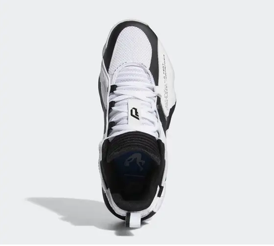 Training Shoes